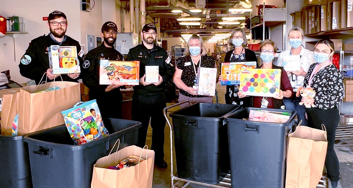 HMCS Regina sailors play Santa to Victoria General Hospital children’s ward