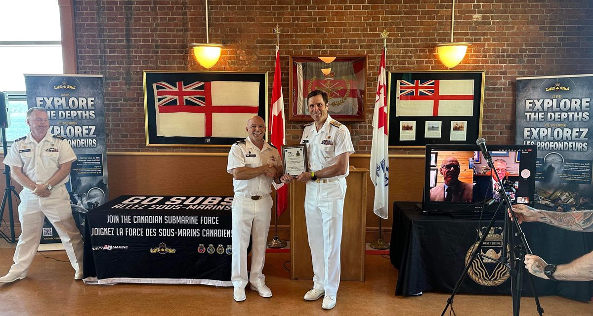 <strong>Esquimalt Submariner hailed for leadership excellence</strong>