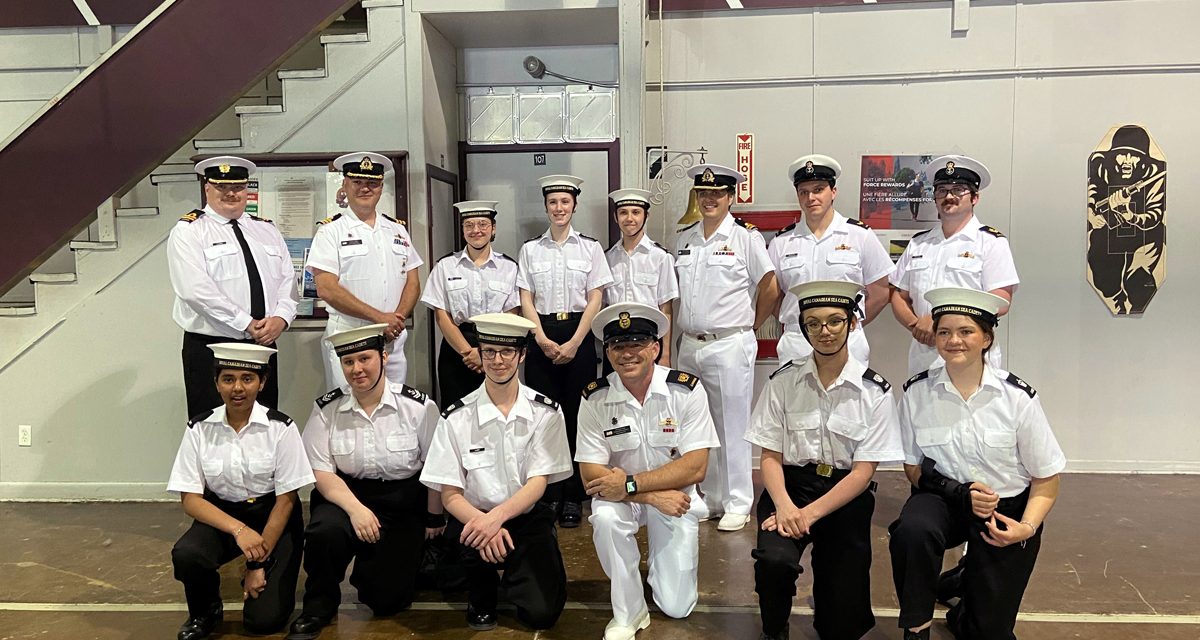 Le NCSM Corner Brook visite sa ville éponyme