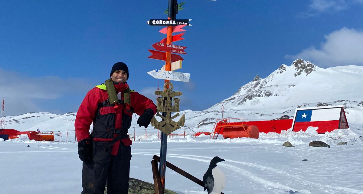 Un marin de la MRC traverse les eaux de l’Antarctique avec la marine chilienne