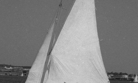 Un dériveur délabré fait peau neuve au musée