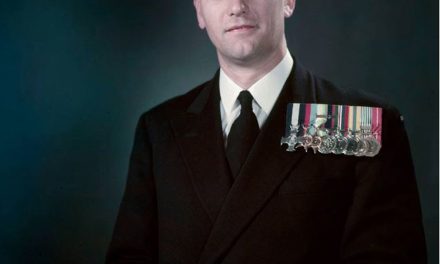 Le vice-amiral Andrew Laurence Collier : Une vie de service et de dévouement