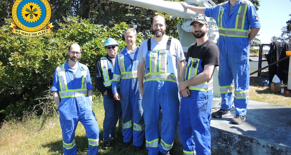 Les magasins de la FMF ont fait leur marque pour la salve royale de 21 coups de canon
