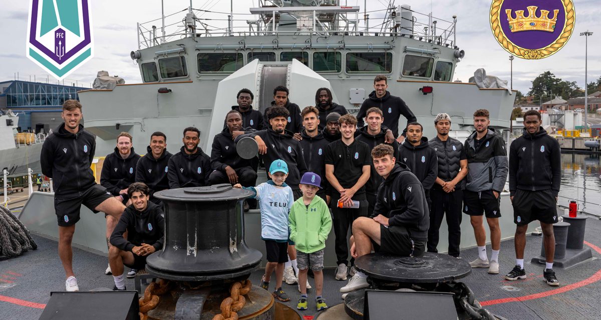 Le Pacific FC visite la BFC Esquimalt