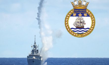 Le NCSM Vancouver termine l’exercice Rim of the Pacific