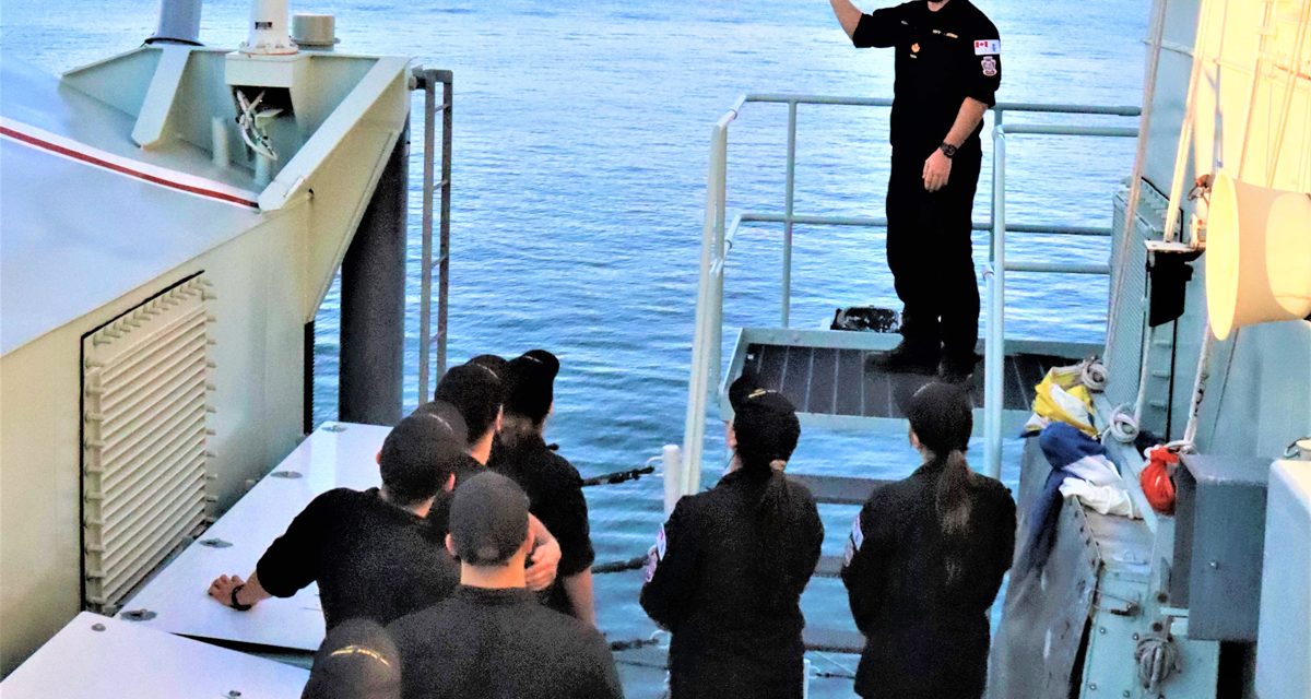 “Vous m’entendez maintenant ?” Formation NAV COMM RQS2 à la NFSA