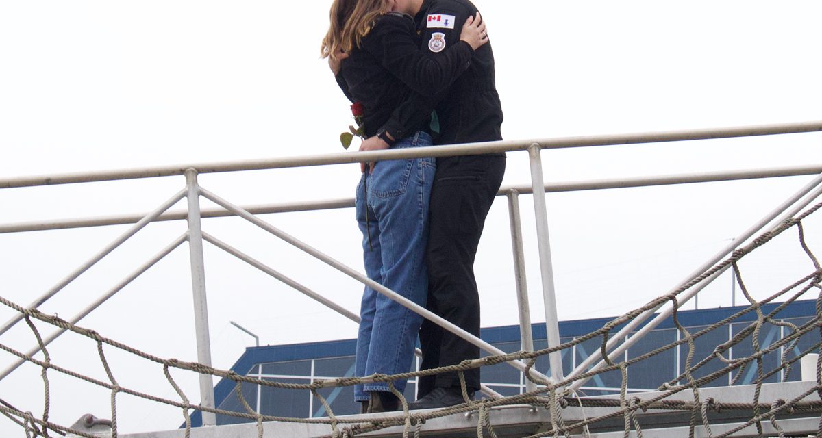 HMCS Vancouver, a homecoming marked by tradition