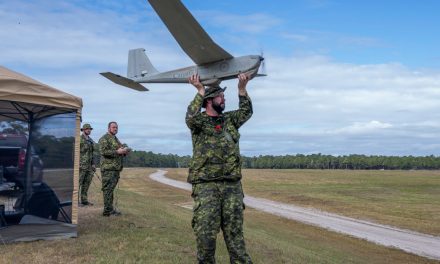 Unité de capacités navales avancées les marins s’envolent pour le Bold Quest 24