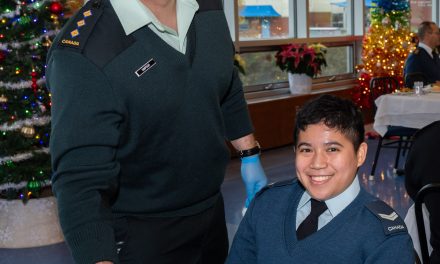 Le dîner annuel d’appréciation des marins de la BFC Esquimalt