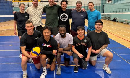 NCSM Calgary remporte le tournoi de volley-ball intra-muros de décembre