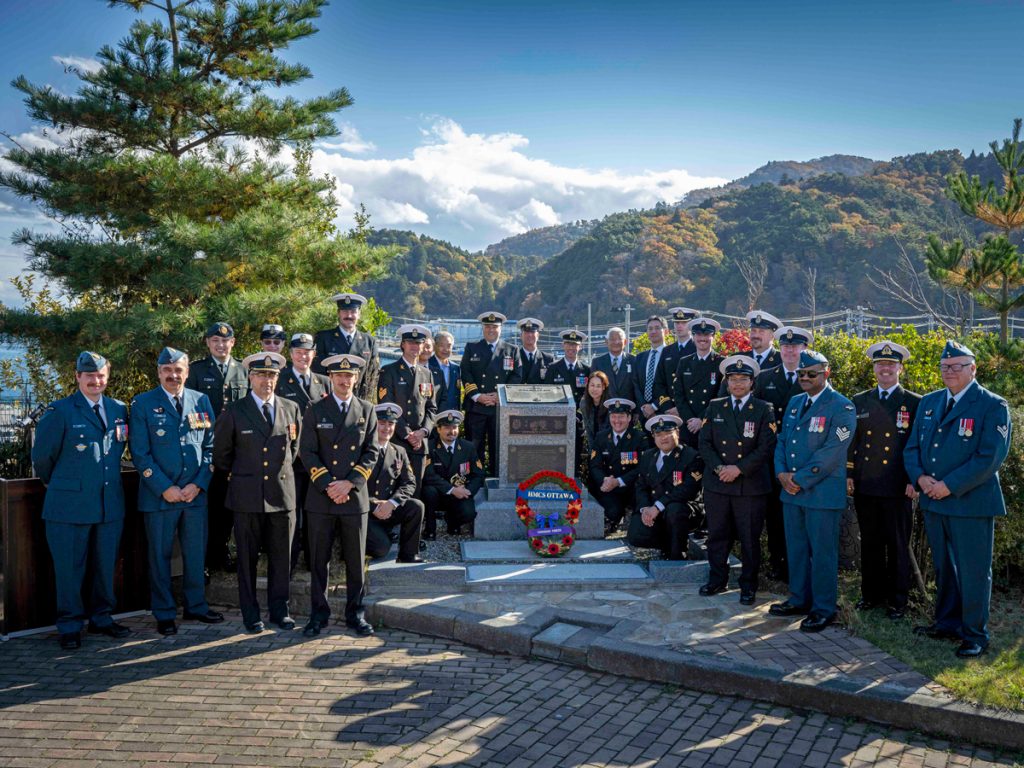 Representatives from HMCS Ottawa