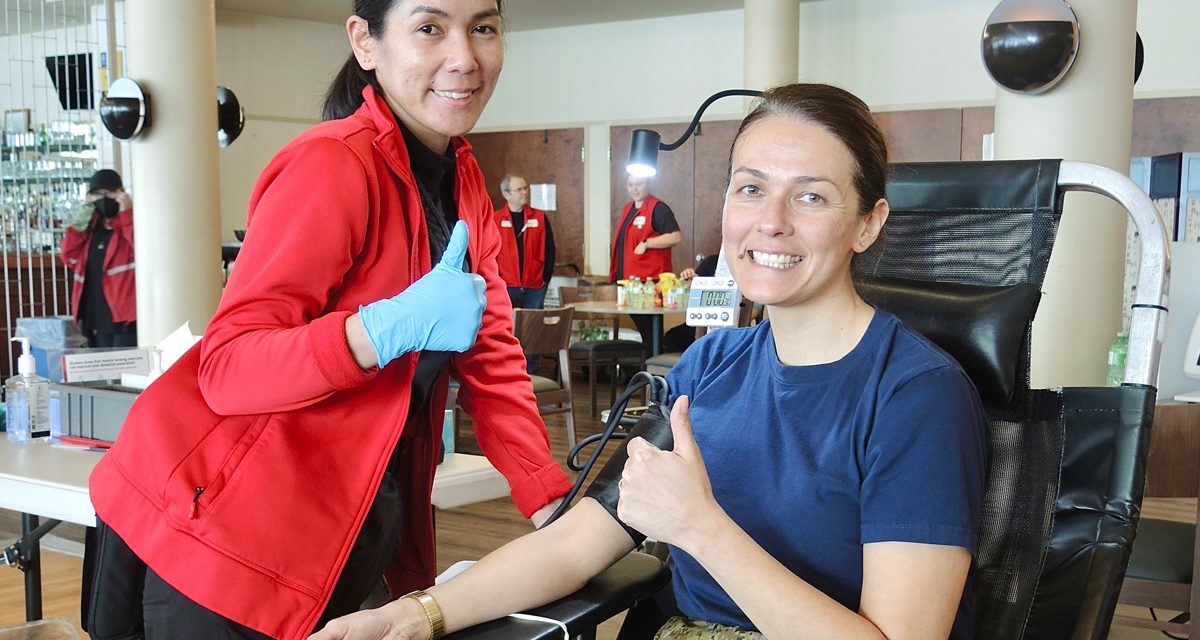 La communauté de la défense s’unit pour augmenter les réserves de sang en Colombie-Britannique