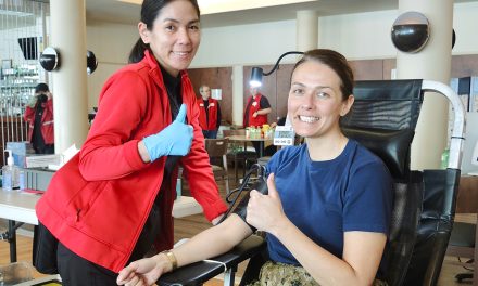 La communauté de la défense s’unit pour augmenter les réserves de sang en Colombie-Britannique